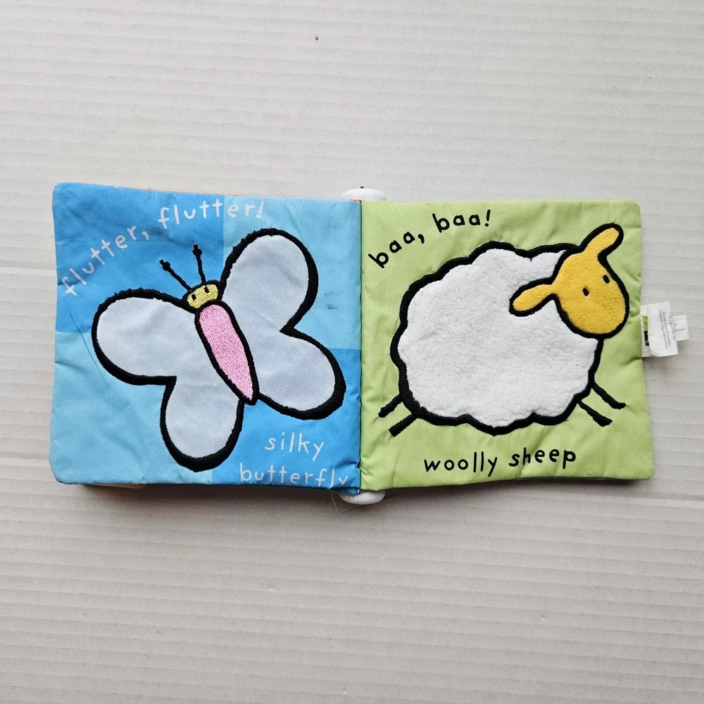 Amazing Baby Feel and Learn Soft Cloth Sensory Book Kids Preferred Teether Toy
